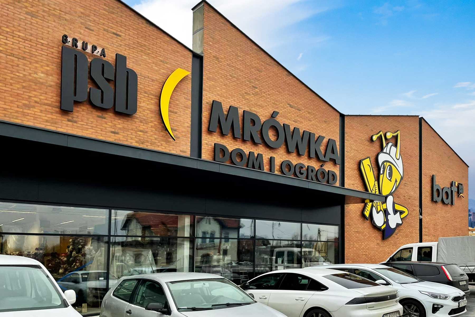 PSB Mrówka — realizacja R4Y